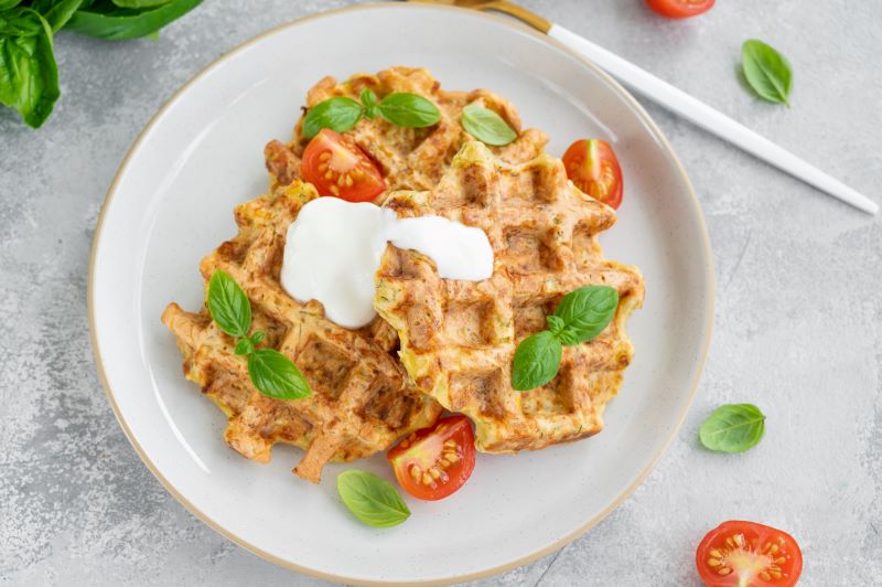 cukinia na obiad pomysł - gofry wytrawne