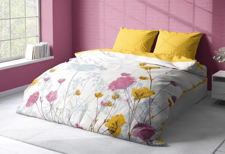 Bawełniana pościel na lato cienka w kwiatki przykład tego jaka pościel na lato jest odpowiednia - bawełniana cienka w kwiaty