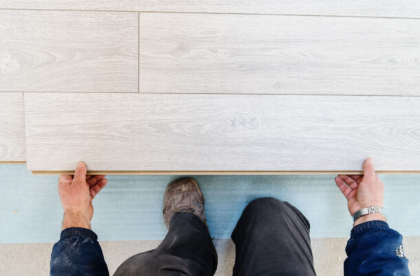 Deski podłogowe – fundament domowej atmosfery