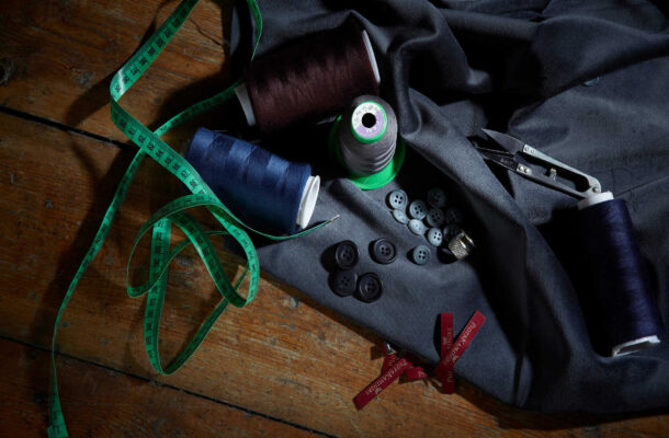 Ile kosztuje garnitur szyty na miarę? Ceny i czynniki wpływające na koszt