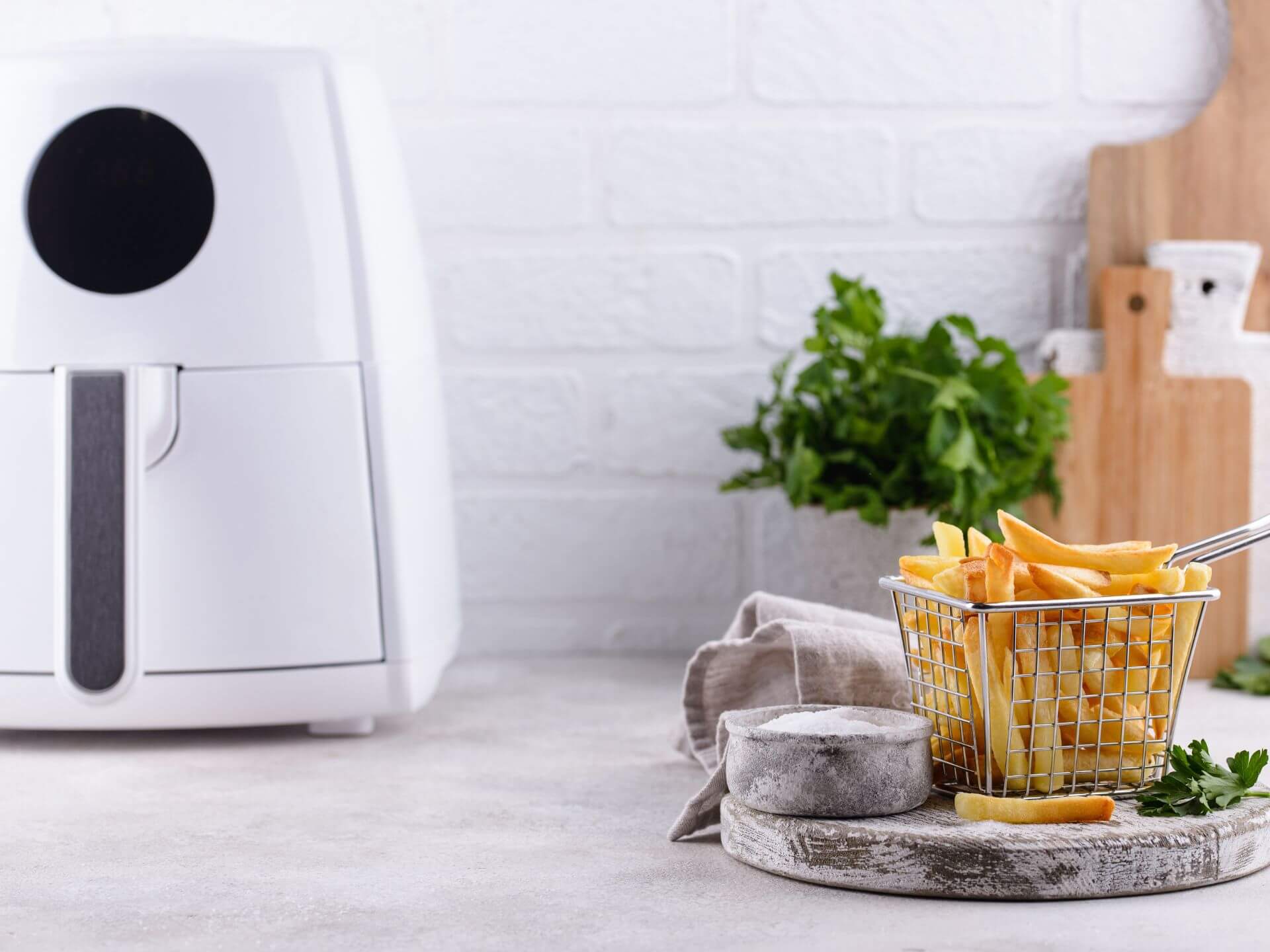 Frytkownica beztłuszczowa – przepisy na dania z air fryera