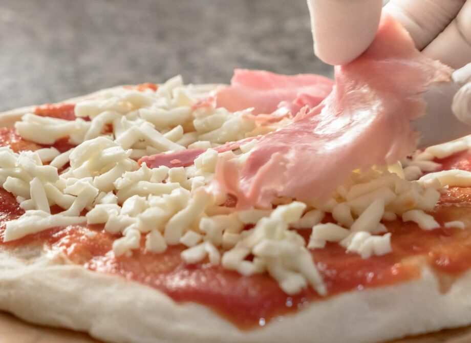 Jaka szynka do pizzy będzie najlepsza? Konkretne przykłady