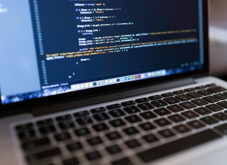 ENGAVE – Twój partner w świecie cyfrowych rozwiązań – analiza bezpieczeństwa IT!