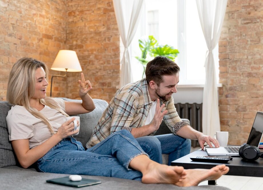 Czy warto mieć połączone wszystkie usługi? Zalety łączenia internetu, TV i abonamentu!