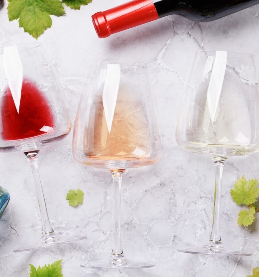 Najmodniejsze style wina w 2025 roku: od pét-natów po rzemieślnicze cuvée