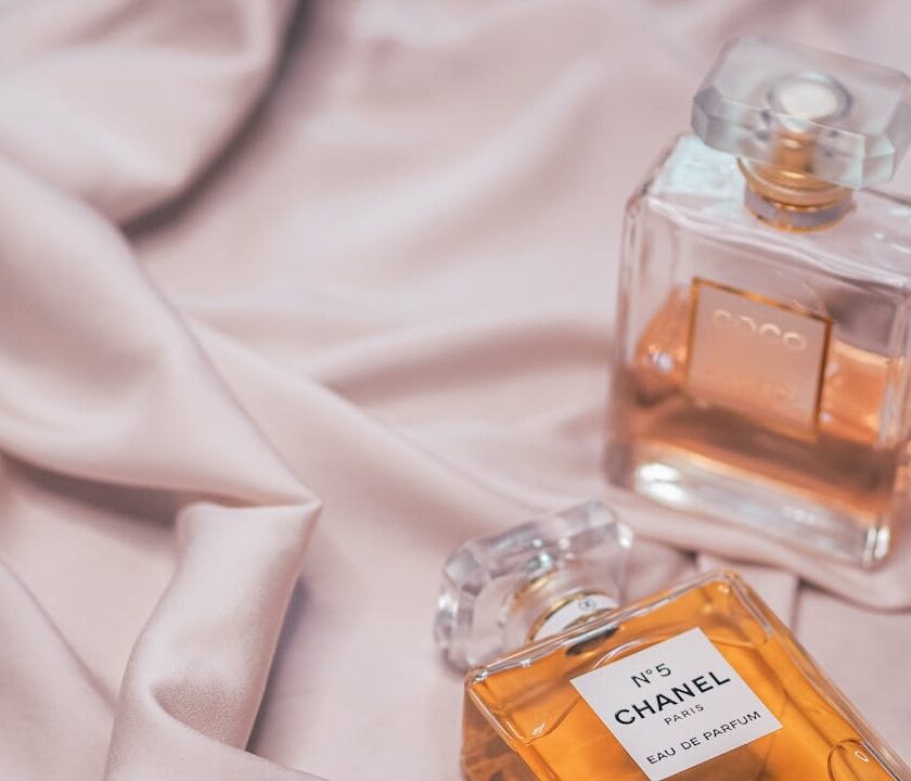 Najpopularniejsze nuty zapachowe perfum – które z nich powinieneś sprawdzić?