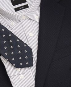 Spodnie garniturowe – jakość, która buduje wizerunek