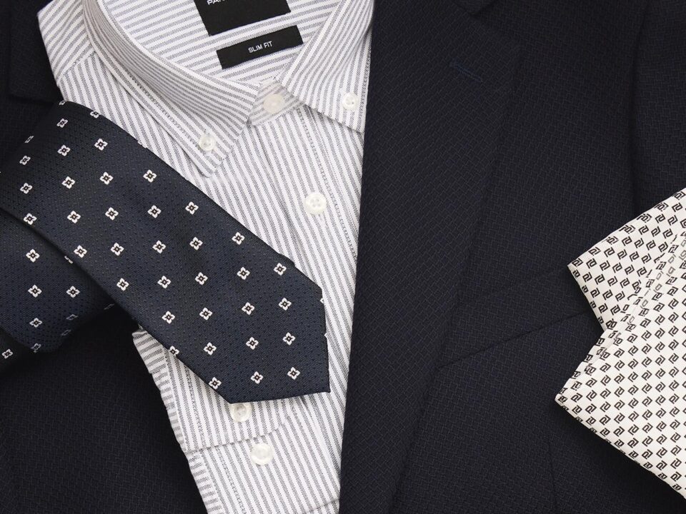 Spodnie garniturowe – jakość, która buduje wizerunek