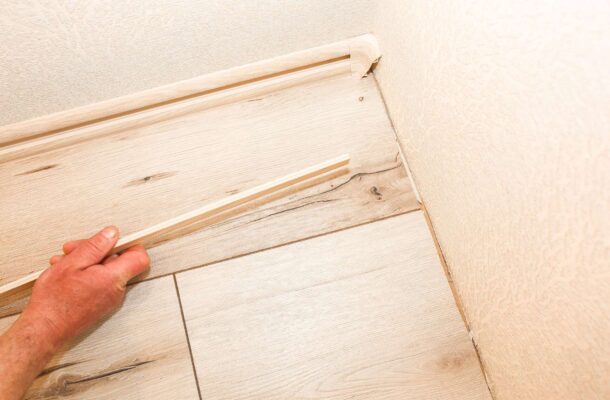 Montaż listew przypodłogowych – cena w 2026 roku