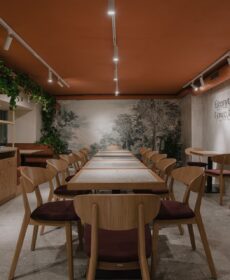Jakie tapety sprawdzają się w hotelach, restauracjach i biurach?