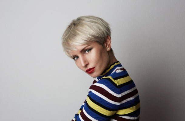 Fryzury pixie bob z grzywką – propozycje dla krótkich włosów